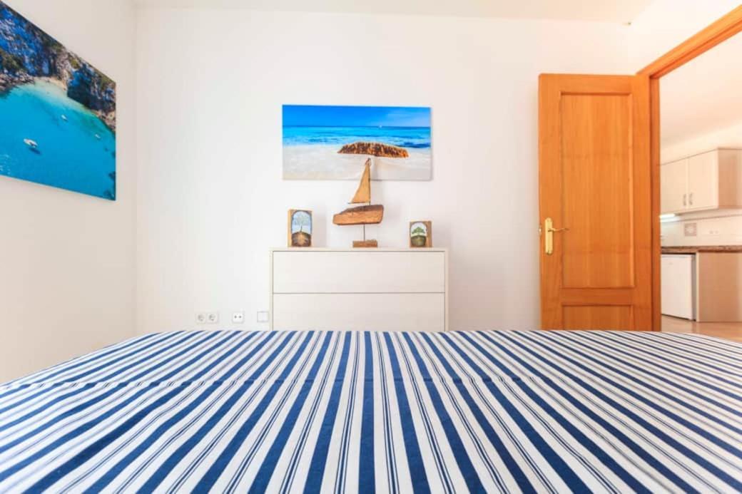 אס פוחולס Apartamentos Sa Varadero 3S Con Vista Mare Laterale מראה חיצוני תמונה